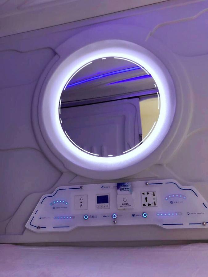 Full Cabin Hostel Tokyo prefektur Exteriör bild
